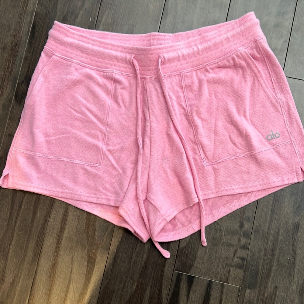Alo Daze Shorts